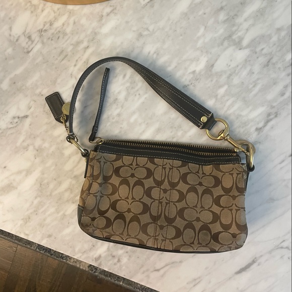 Vintage coach shoulder bag - Picture 10 of 10